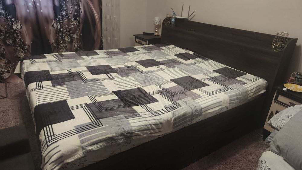 Ліжко XL (кровать XL). Дерево, колір "венге". Розмір 208х228 см