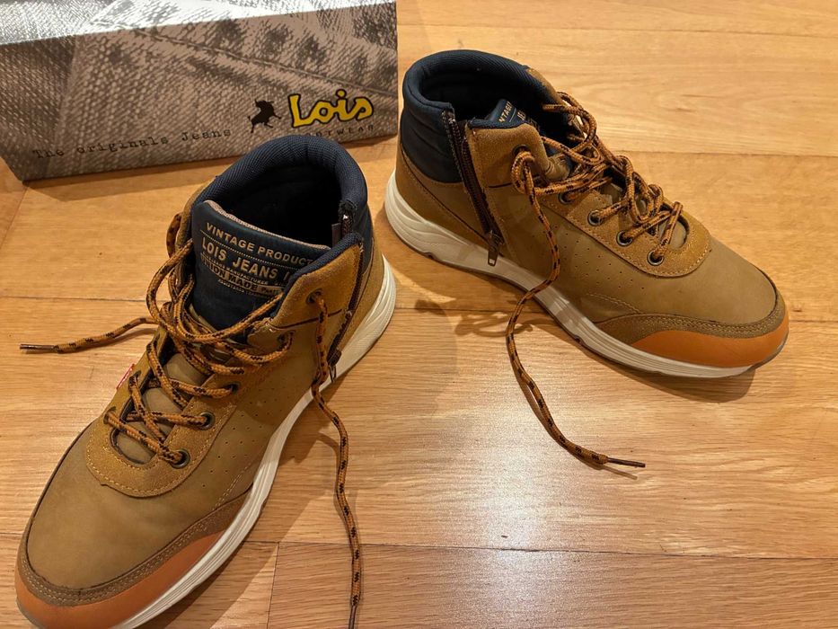 Bota Lois em Camel Nº 38- Novo