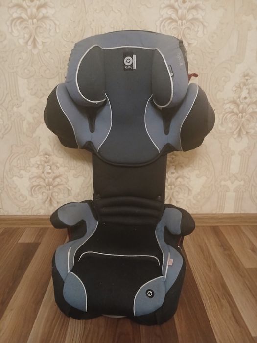 Автокрісло Kiddy Cruiserfix Pro від 15 до 36 кг  кріплення IsoFix