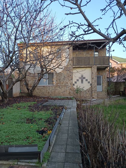 Сдам дом в первом Совиньоне, двухэтажный, с ремонтом!