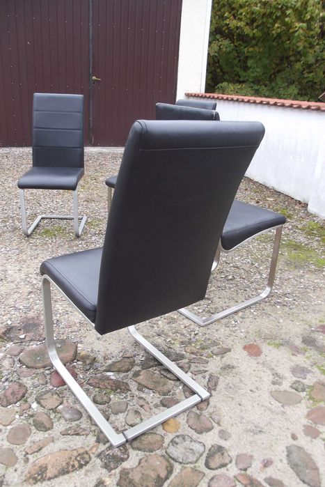 krzesło krzesla komplet  czarne tapicerowane