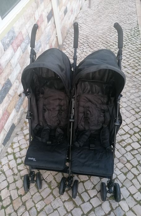 Carrinho de passeio para bebés gémeos