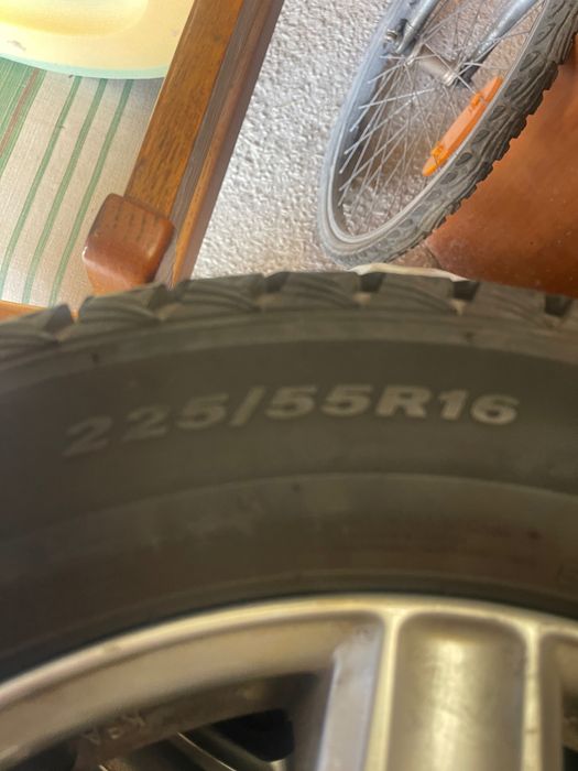 Pneus jantes Nexen 225/55/16