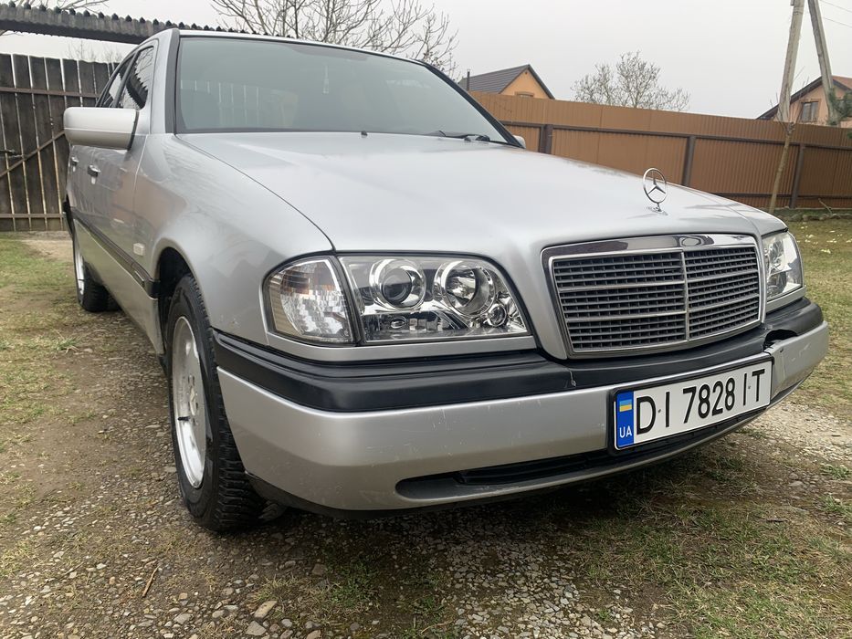 Mercedes-Benz C200 96го року