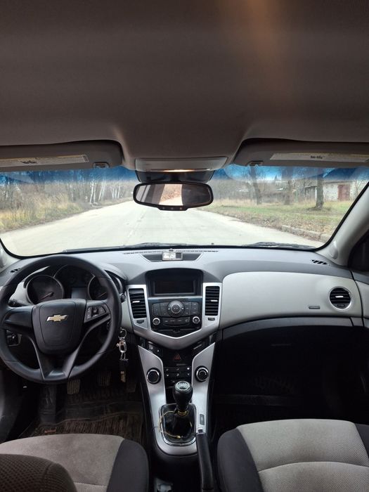 Продам Шевроле Круз 2013року