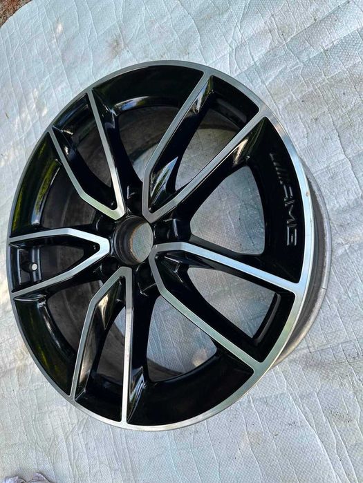 Mercedes C Klasa W205 AMG Pojedyncza Felga 19