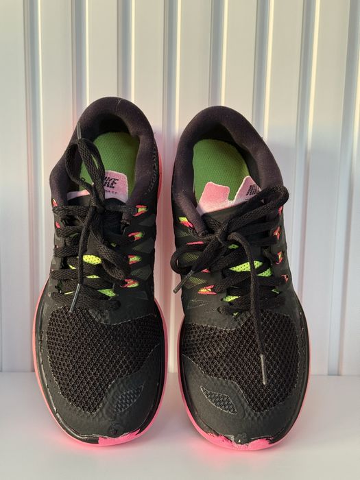 Obuwie sportowe damskie Nike r. 38,5