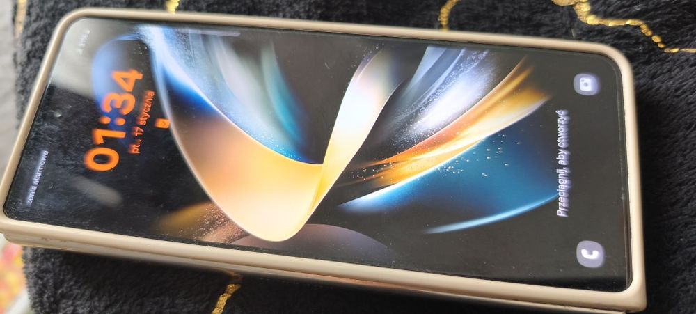 Samsung Galaxy z fold 4