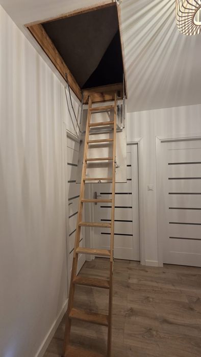 Wyłaz strychowy z demontażu