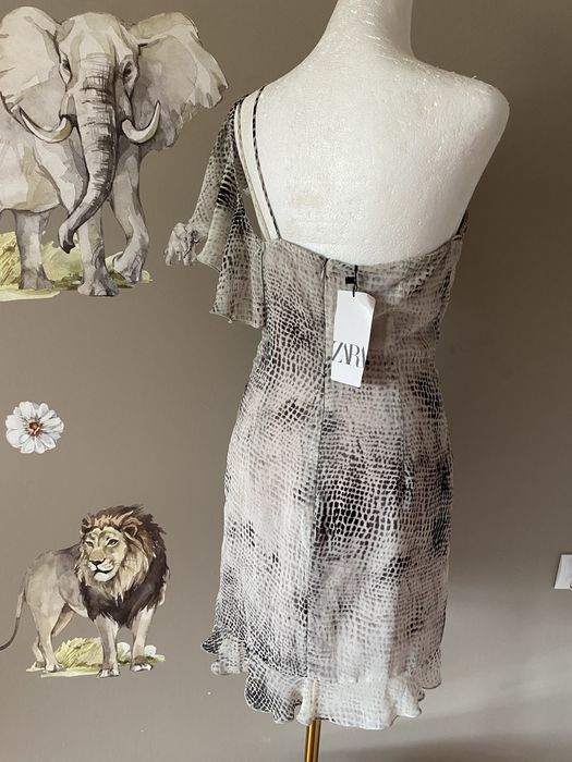 Nowa sukienka Zara one shoulder snake print falbany marszczenia M