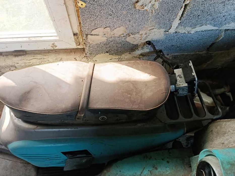 Мотороллер Вяткак Електрон