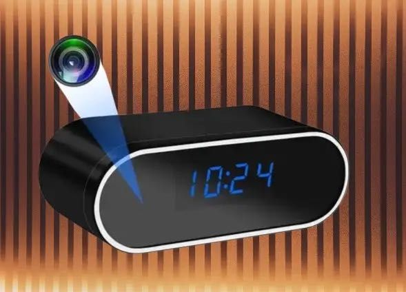 Годинник з прихованою WiFi камерою