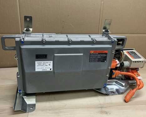 Nissan Leaf - Controlador de Carga CHARGER ASSY-BAT