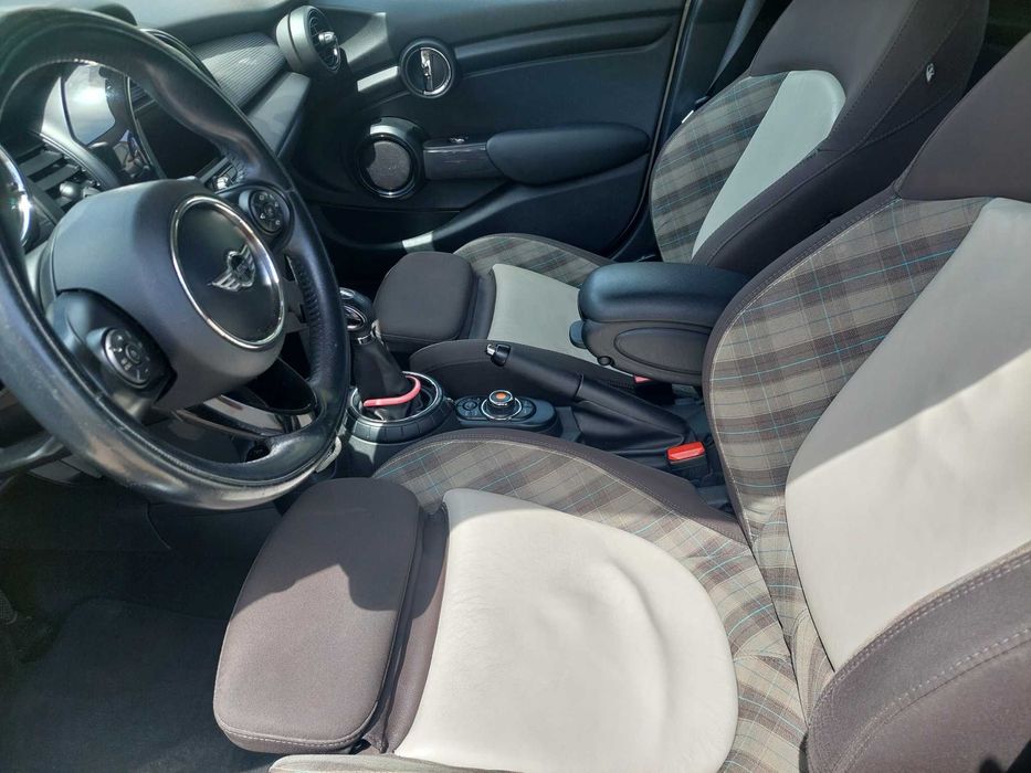 Mini Cooper D Auto