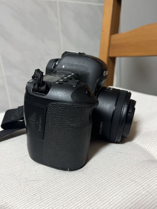 Canon 6D só Corpo S/ Acessórios