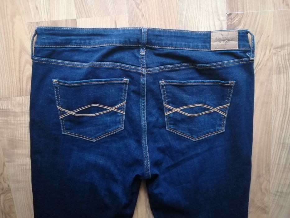 Spodnie jeansy 30/31