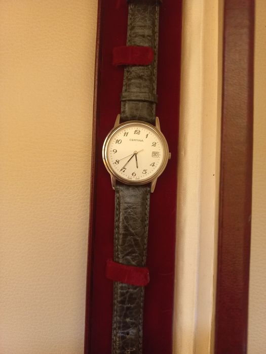 Наручные часы certina