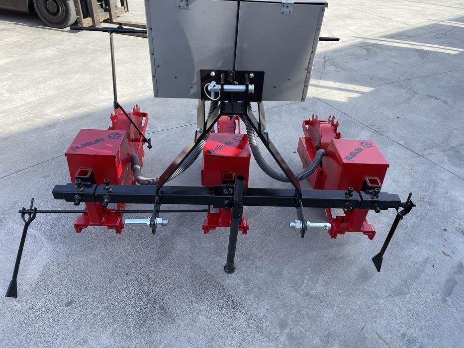 Semeador de milho e feijao 3 linhas