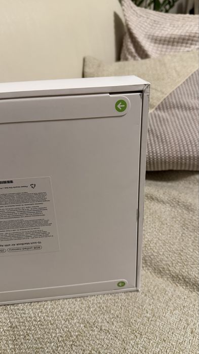 MacBook Air 15 cali M3; 256GB/8GB