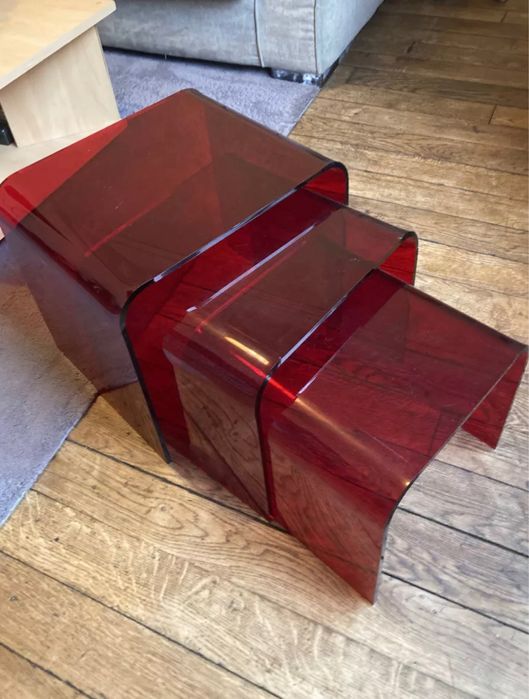 Conjunto 3 Mesas Acrílico Vermelho Empilháveis