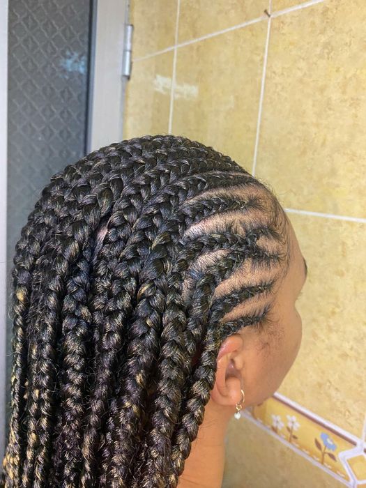 Tranças  com material  da cliente