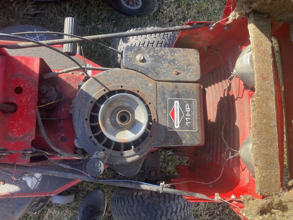 Traktorek kosiarka MTD dla majsterkowicza