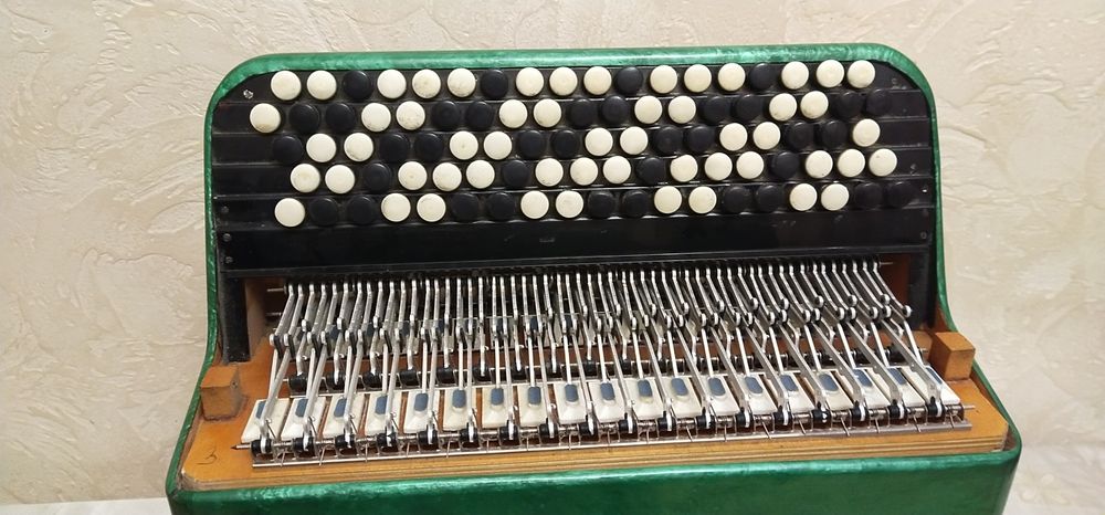 Пятирядний баян Тула 207