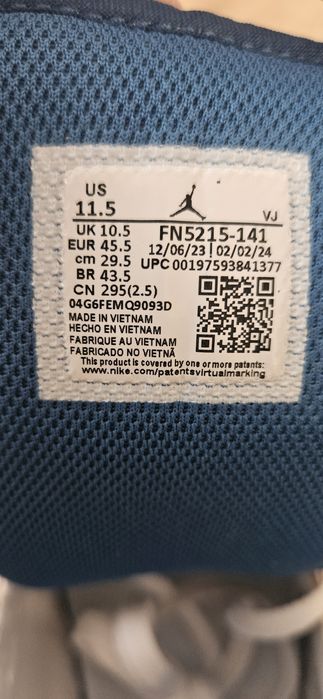 Nike Air Jordan 1 Mid SE