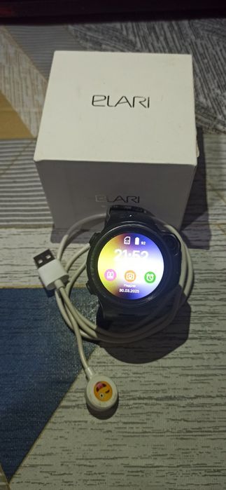 Дитячий годинник Elari KidPhone 4G