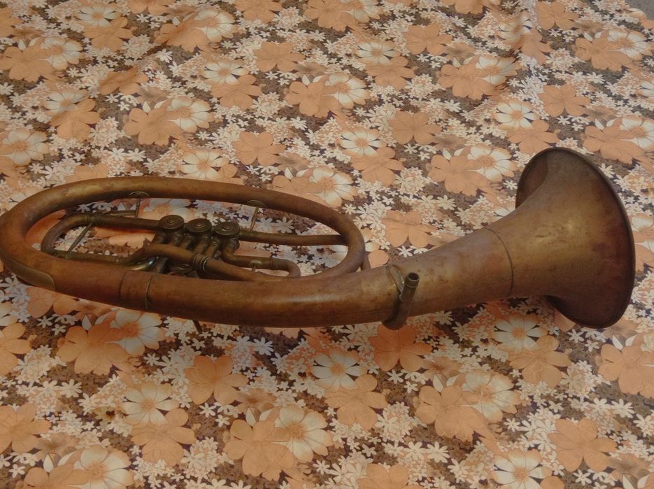 Духовая труба Тенор.