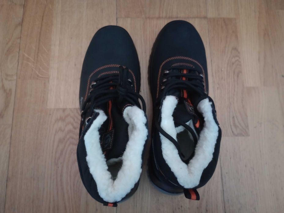Buty ochronne zimowe .
