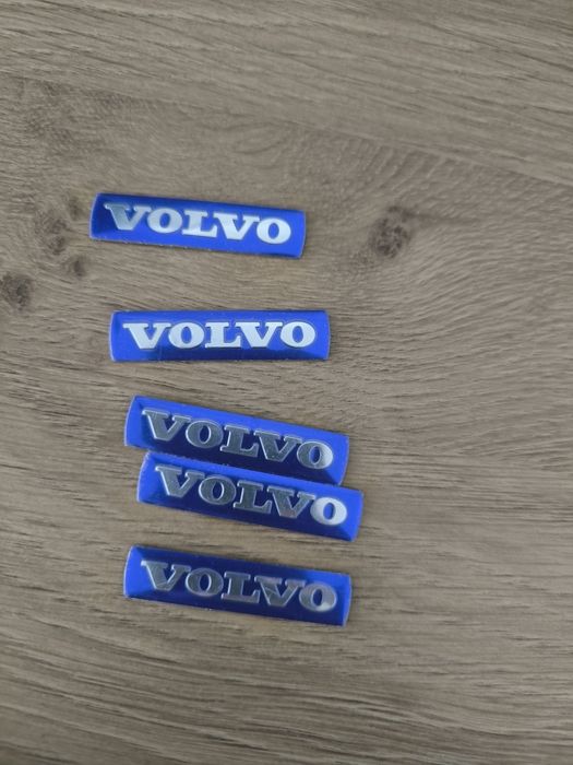 Emblemat do Volvo na kierownicę