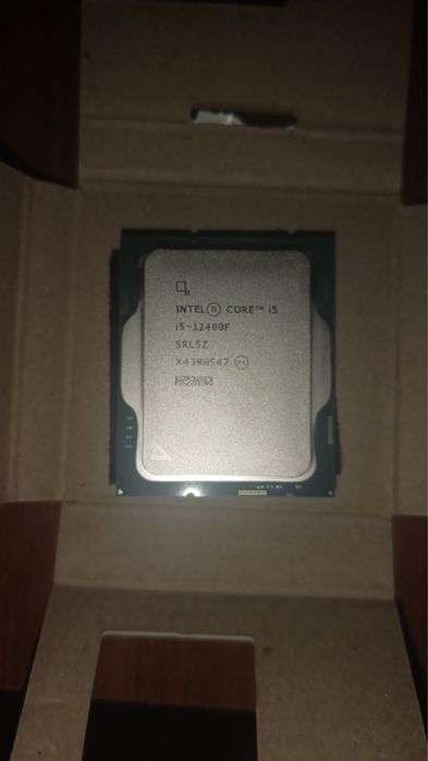Продам процессор Intel core i5 12400f (НОВЫЙ)