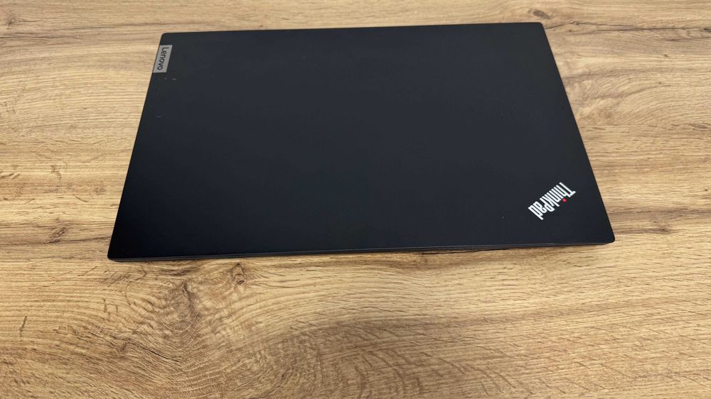 ThinkPad E15 Gen 3 – Ryzen 5 5500U, 12GB, 256GB SSD