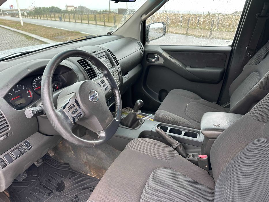 Nissan Navara D40 2.5 dCi King Cab 174 cv
