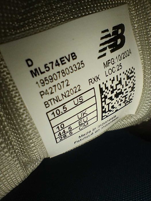 buty sportowe 44,5 New balance 574
