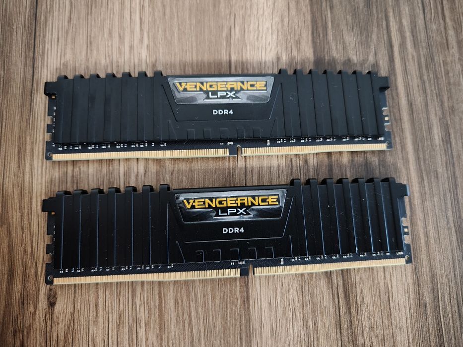 RAM Corsair Vengeance DDR4 32GB 2 x 16GB 3200 CL16
