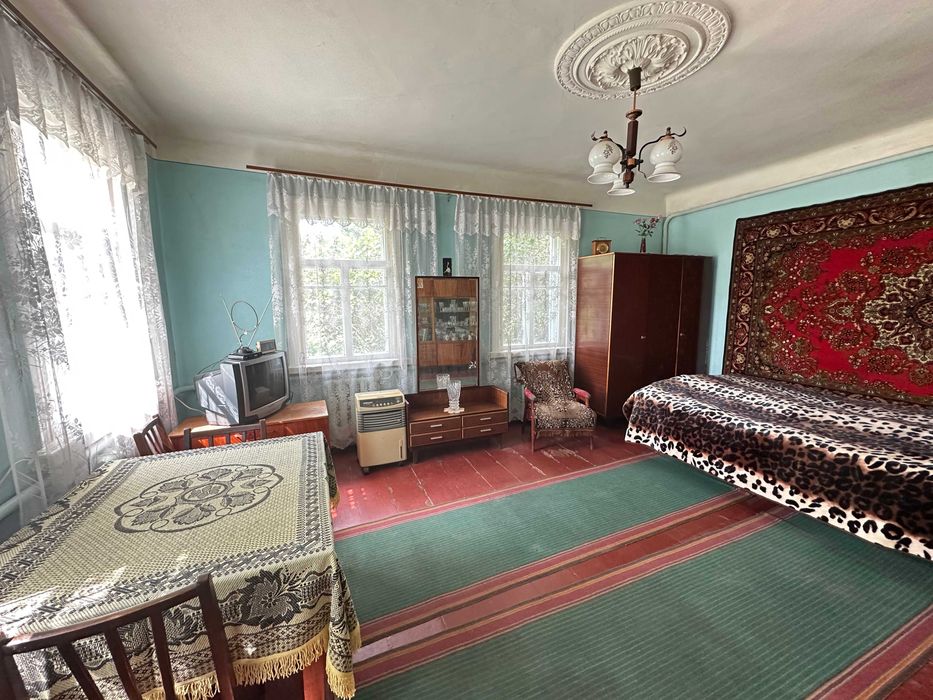 Продам будинок в с. Горенка з ділянкою 18 соток поруч Пуща-Водиця