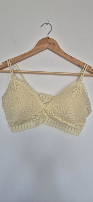 Żółty biustonosz koronkowy 75B butter yellow