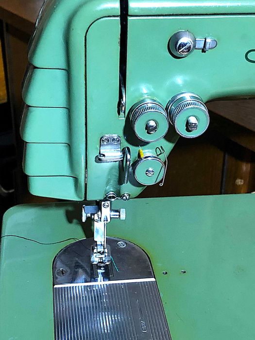 Maszyna do szycia Anker  Automatic