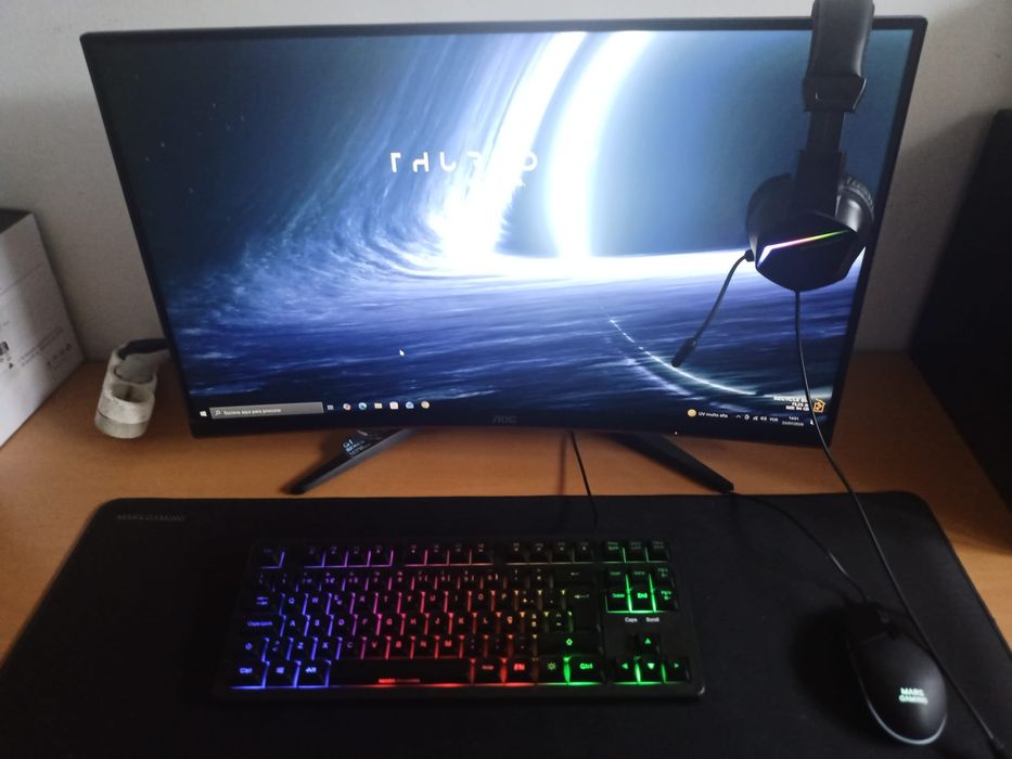 PC Asus Ryzen 5 RX590 (8GB VRam) SSD 500Gb+2TB Monitor Curvo AOC e conjunto RGB Mars Gaming