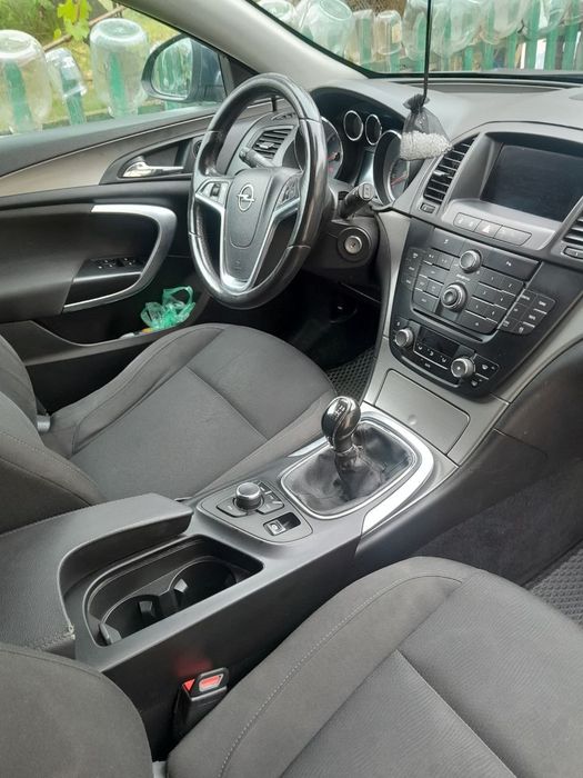 Автомобіль Opel Insignia