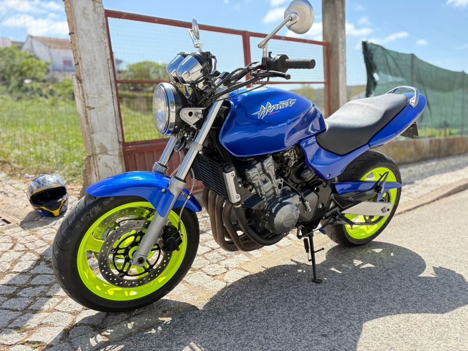 Honda hornet 600