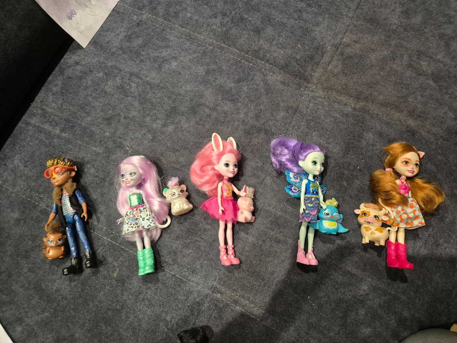 Lalka enchantimals pingwin