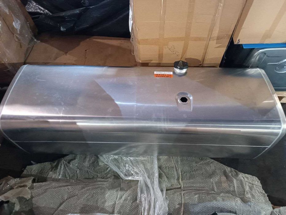 Паливний бак MAN 780 л (алюміній) – пошкоджений та відновлений Б/У