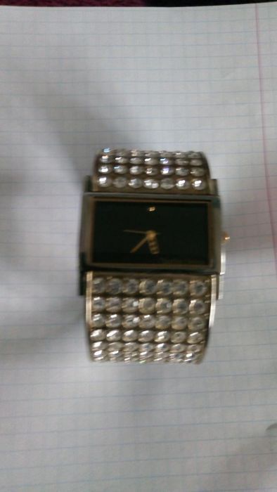 Sprzedam zegarek damski, tanio!