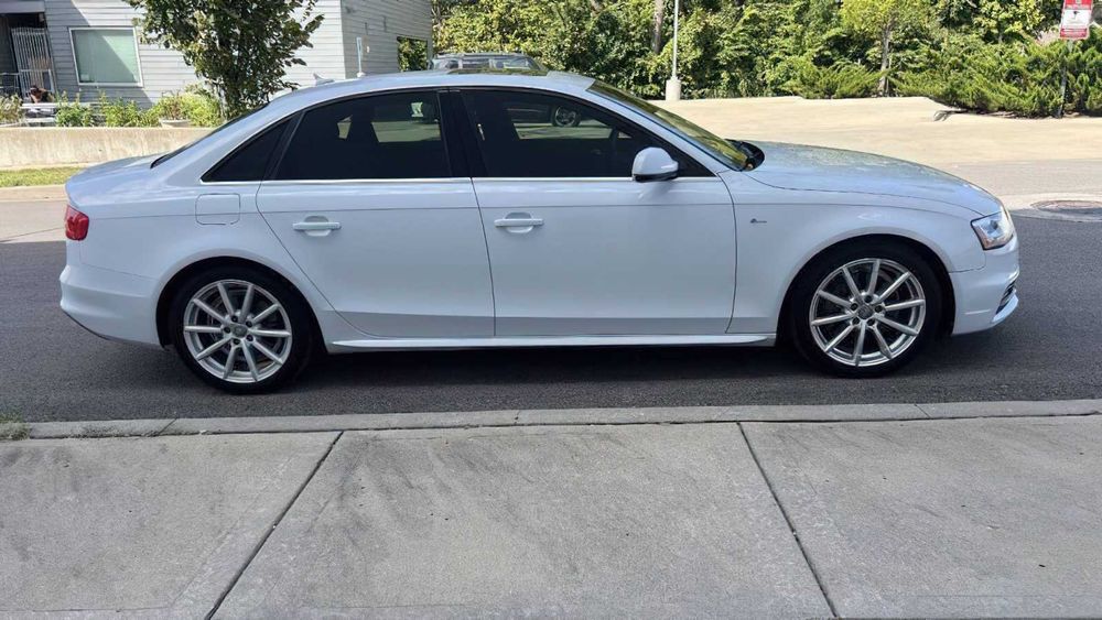 Audi A4 quattro Premium Plus      2015