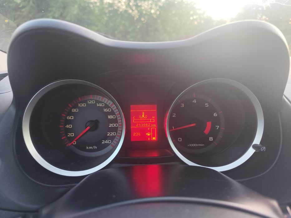Mitsubishi Lancer 10  2.0л  газ/бензин