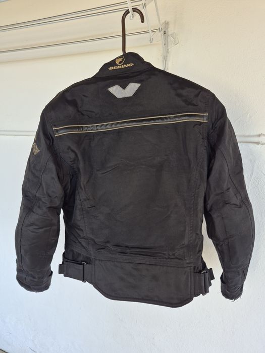 Casaco de moto de senhora marca Bering