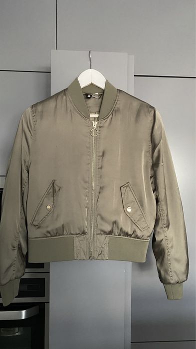 H&M bomberka 38 m